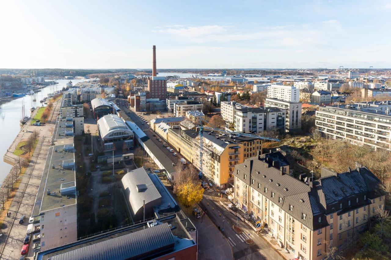 Riverside Lux With 2 Bedrooms, Car Park Garage And Sauna Åbo Exteriör bild